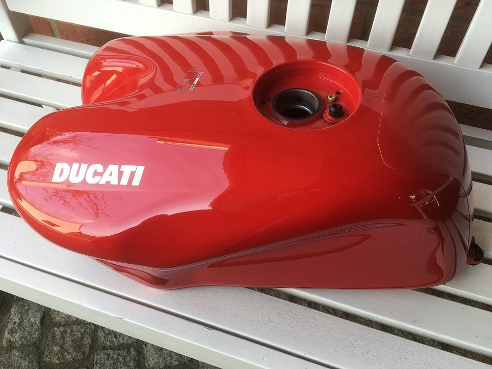 Ducati 748 996 998 Tank - Biete - Ducati1 Forum für Ducati Rennsport ...